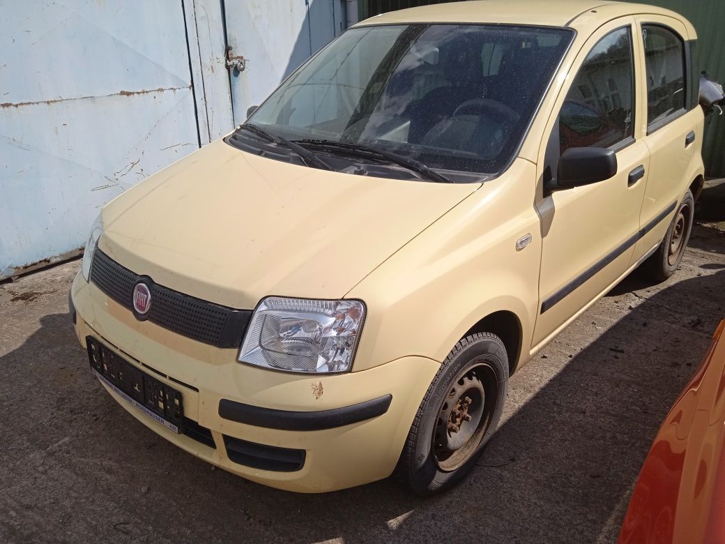 Fiat Panda II  nr.lak 541 części blacharskie silnik skrzynia