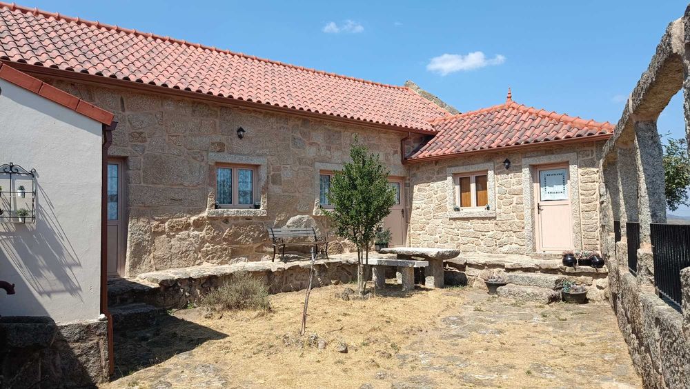 Casa Rústica Recuperada em Montalegre