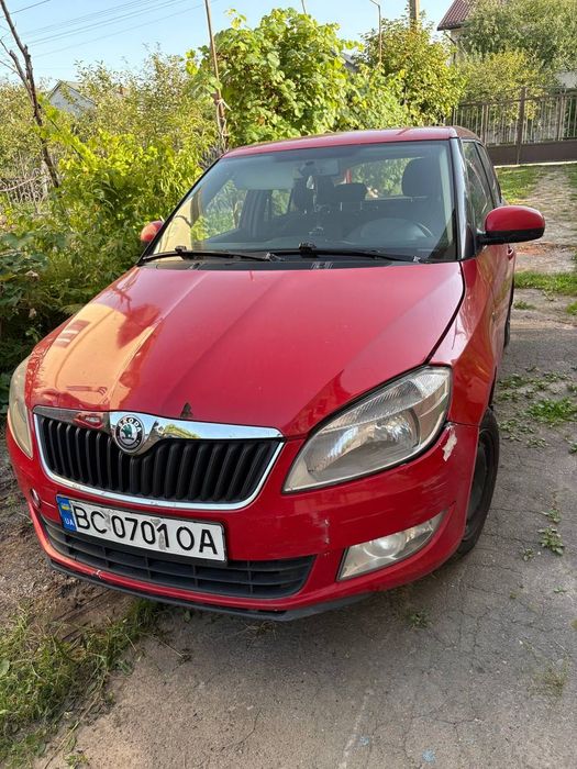 Продам Skoda Fabia 2011 року 1.4 газ / бензин (універсал)