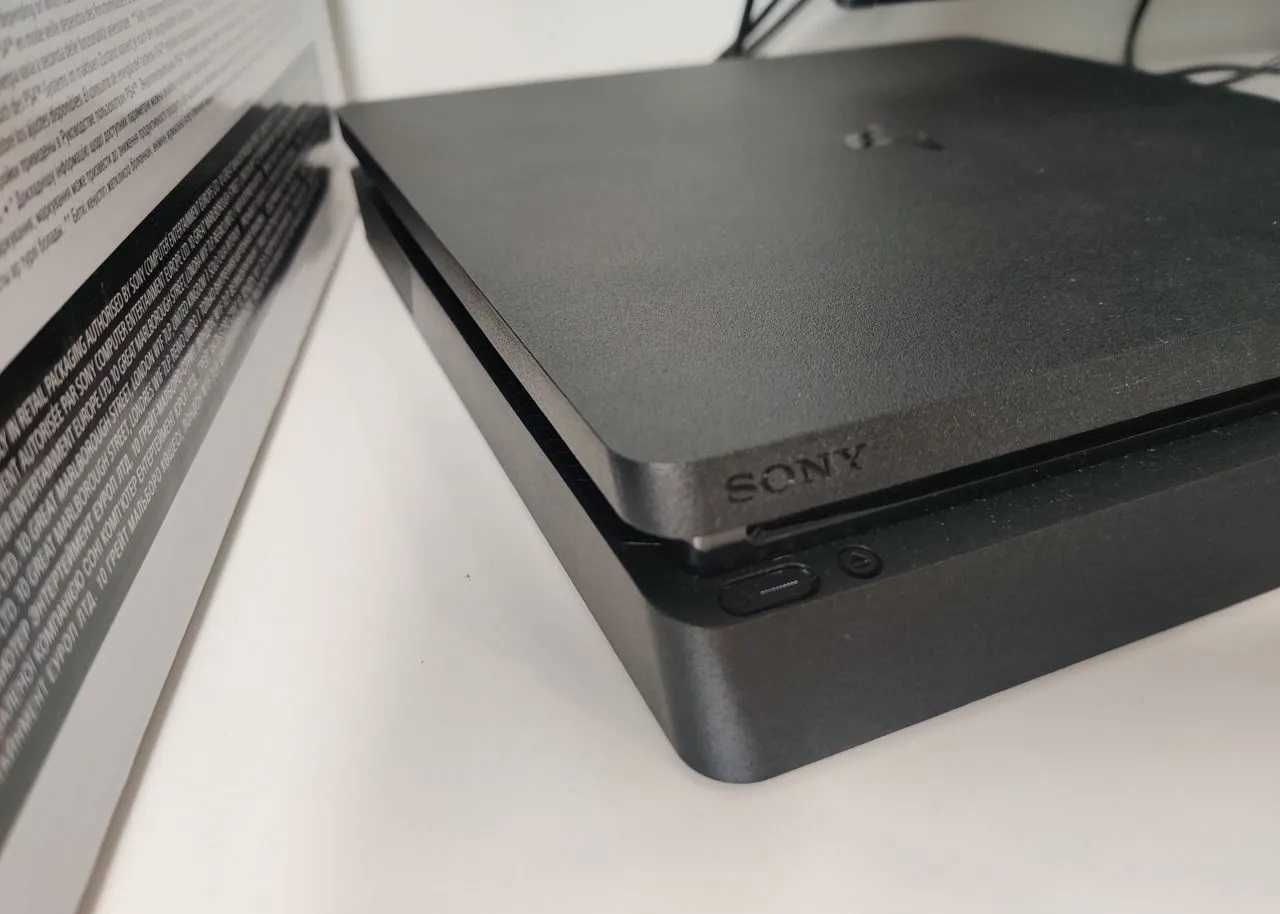 PS4 Slim/Sony playstation 4 slim 500Gb / Ідеал / Наложка