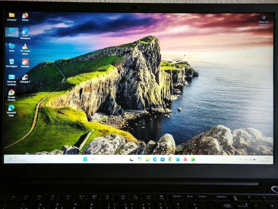 Portátil Lenovo ThinkPad E15 Gen 4 AMD Ryzen 7 5825U