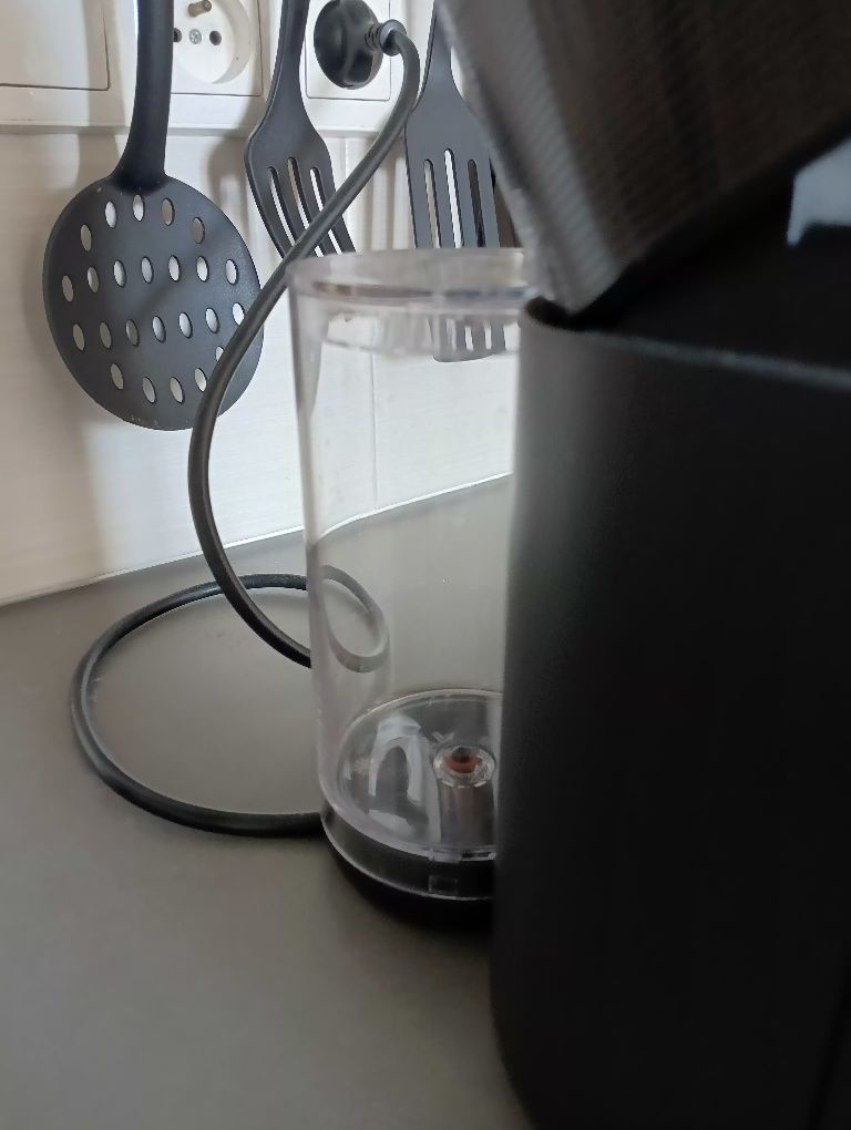 Ekspres DELONGHI Nespresso Vertuo Pop ENV90