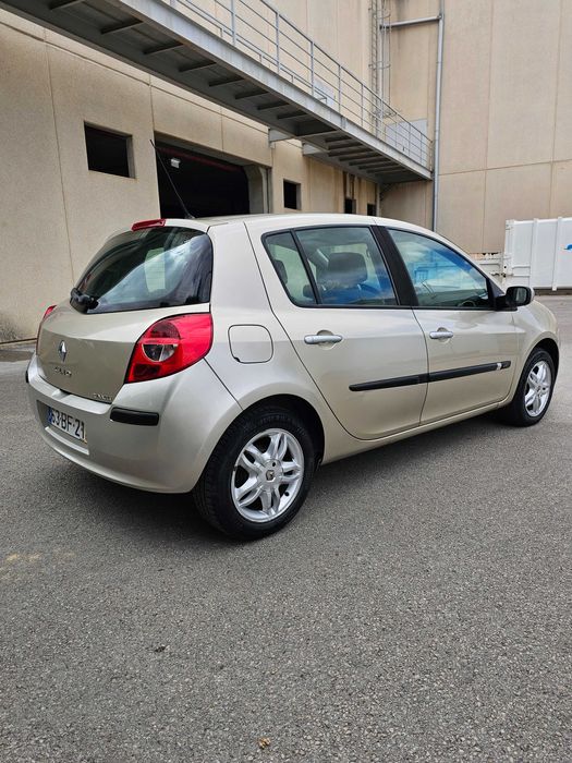 Renault Clio 1.5 DCI