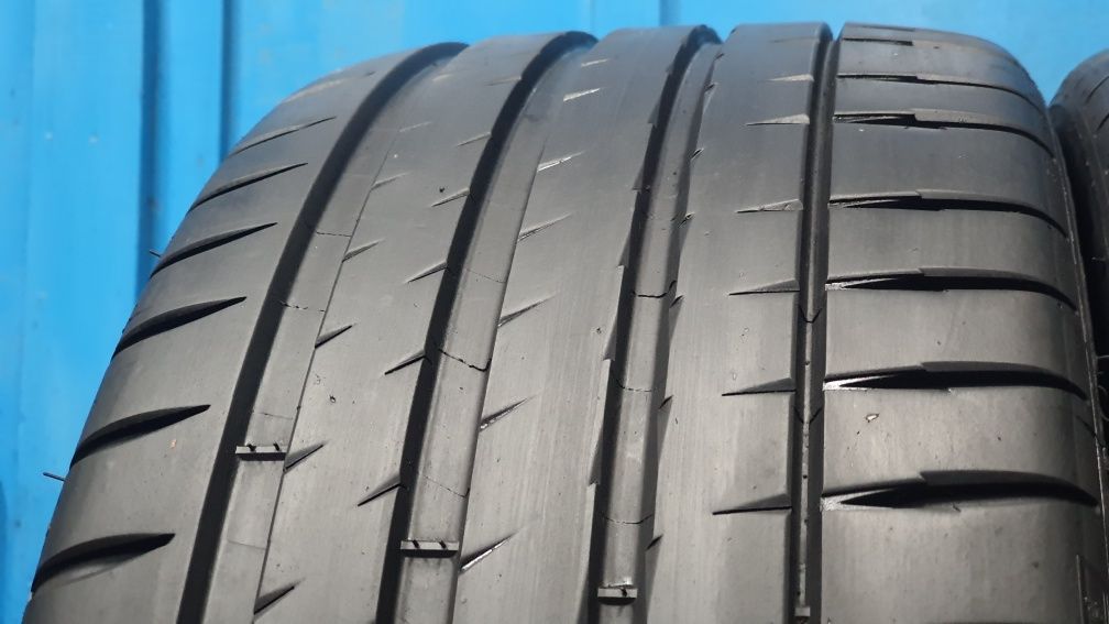 235/35 R19 Opony letnie Michelin Pilot Sport 4S ! Rok 2022