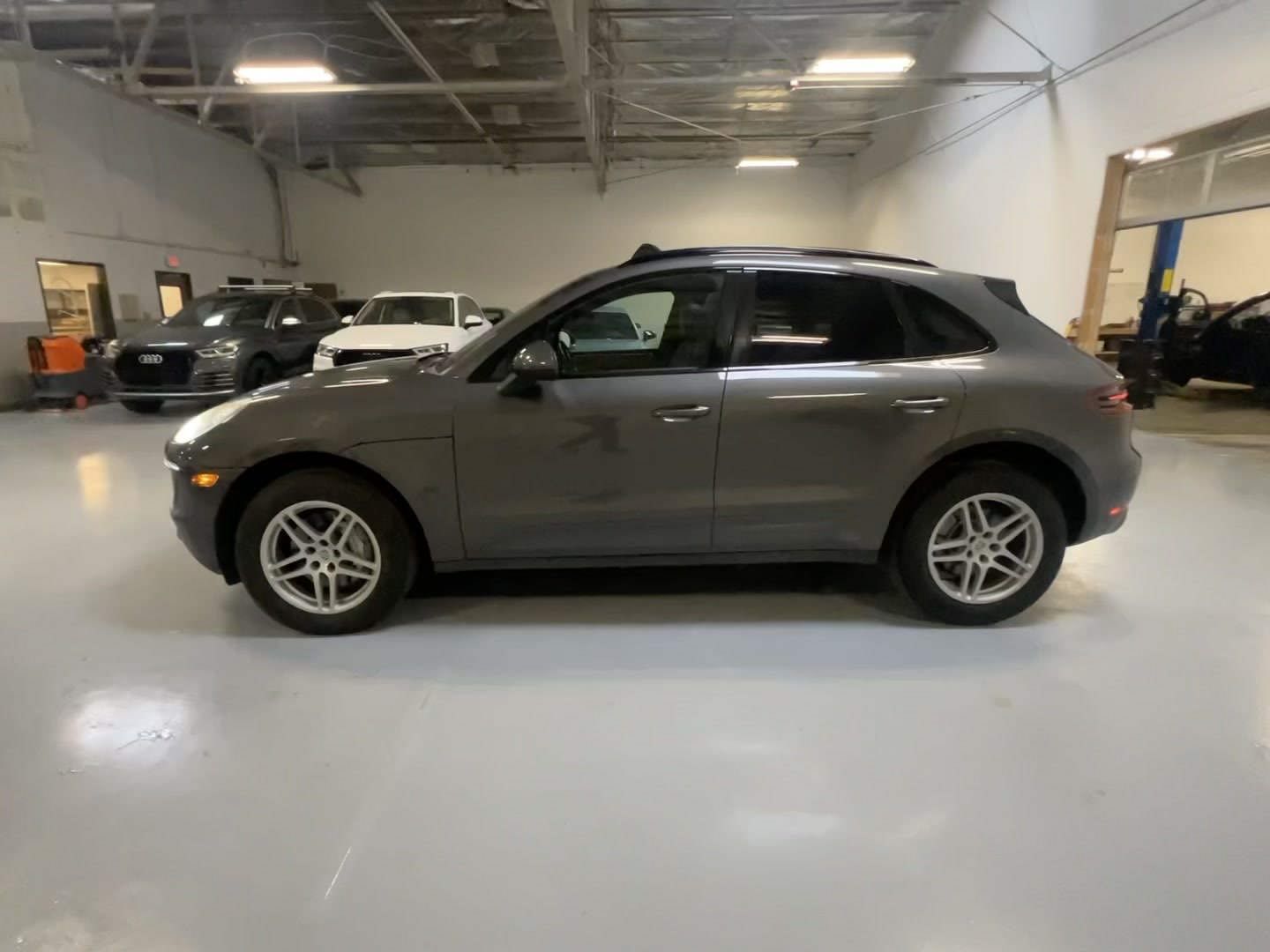 2015 Porsche macan S