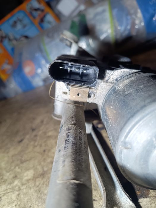 Mechanizm wycieraczki silniczek przód VW Golf V plus oryginał Europa