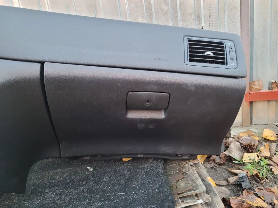 Schowek pasażera Peugeot 307