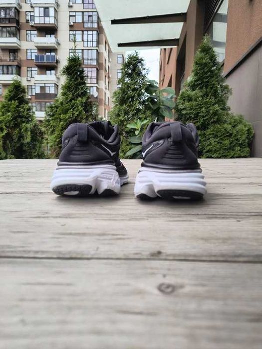 Кросівки Hoka. Кросівки 39 розмір. Кросівки для тренувань. Кросівки