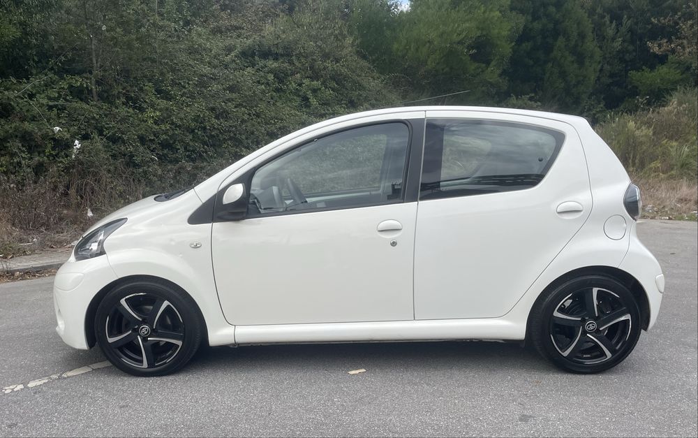 Toyota aygo imaculado