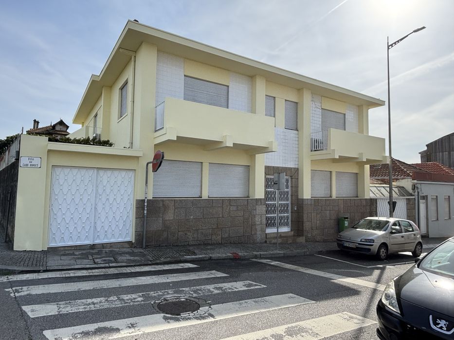 SERVIÇO DE TELHADO + REMODELAÇÃO - Preço Justo e Atendimento Imediato!
