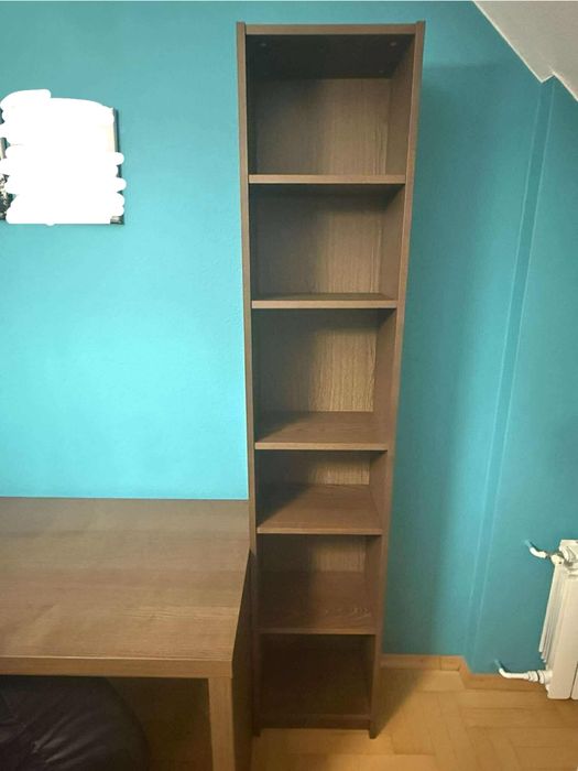 Biurko MALM Ikea, regał BILLY Ikea + fotel gratis