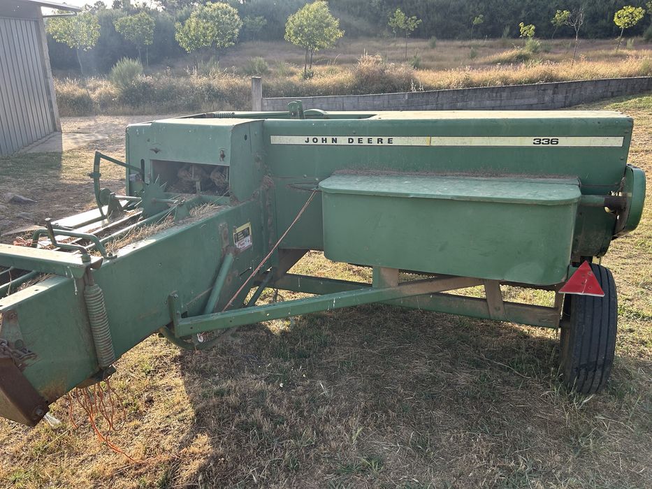 Enfardadeira Jonh Deere 336