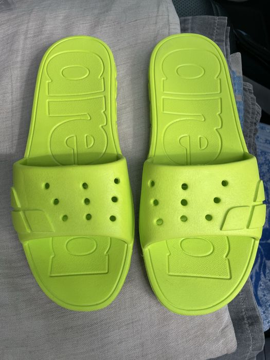 Arena тапці 37 розмір