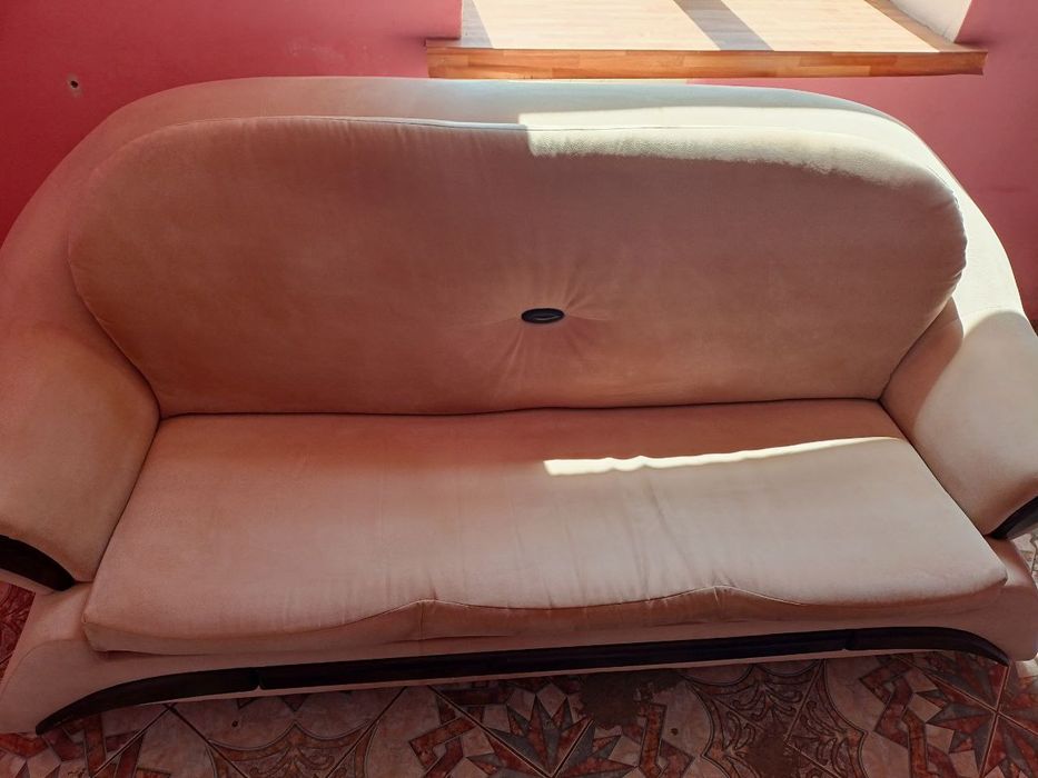 Диван розкладний (французька розкладушка) + два крісла