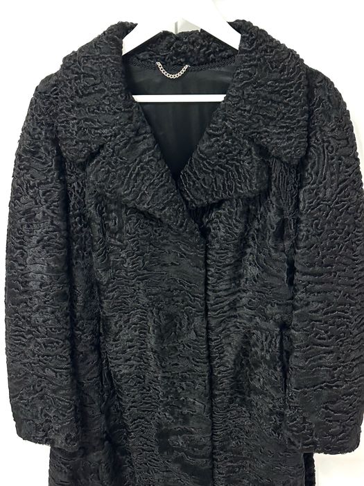 Futro Luksusowy Płaszcz i Czapka Swakara Karakuły