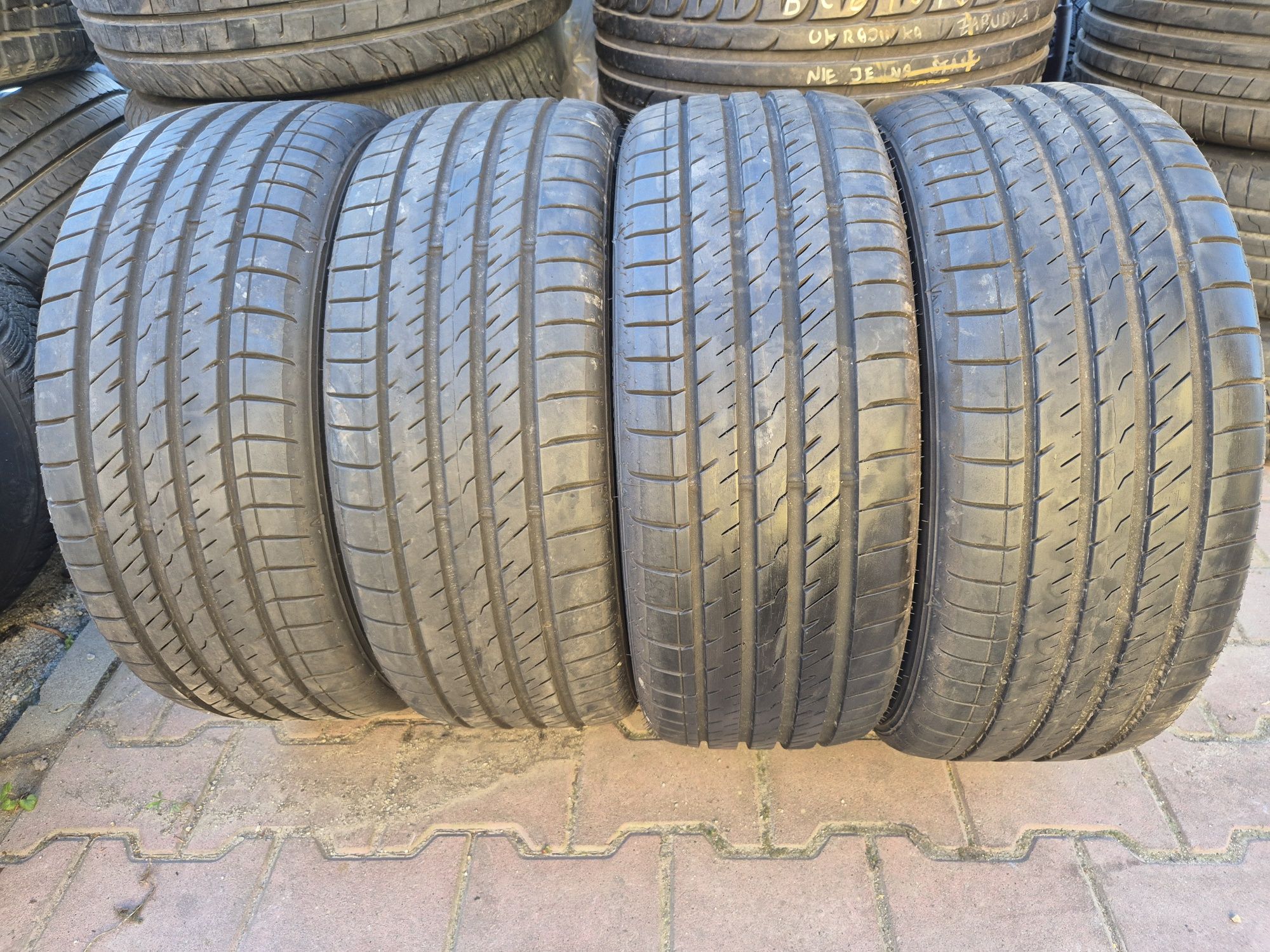 Opony letnie 225/45 R17 22r 4x7mn