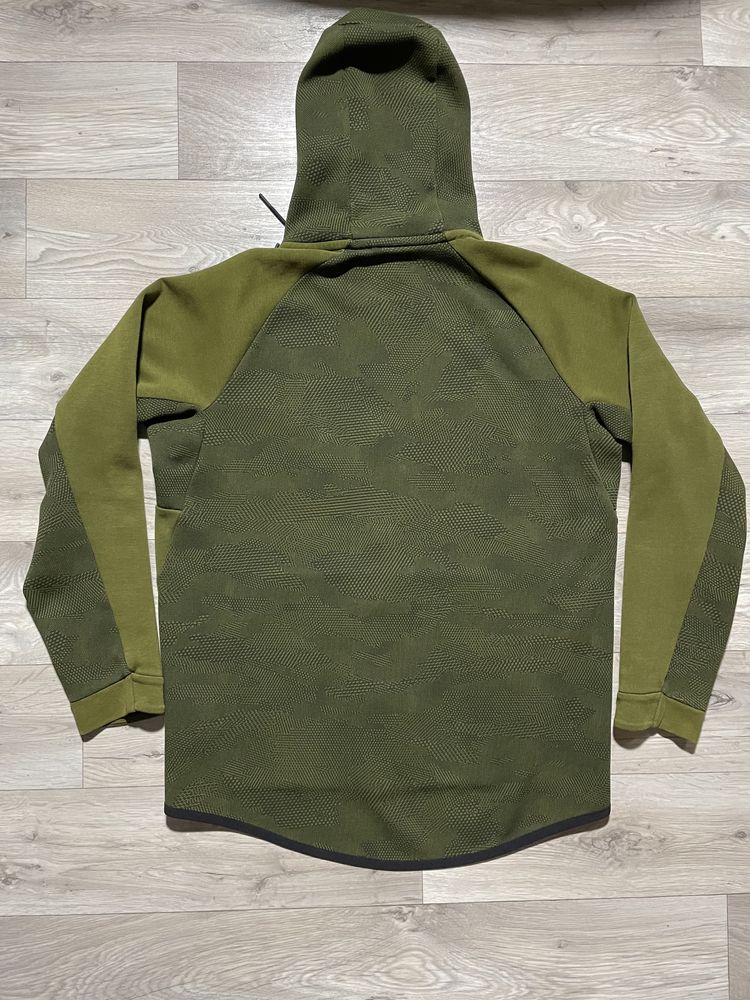 Оригінальний Nike Tech Fleece