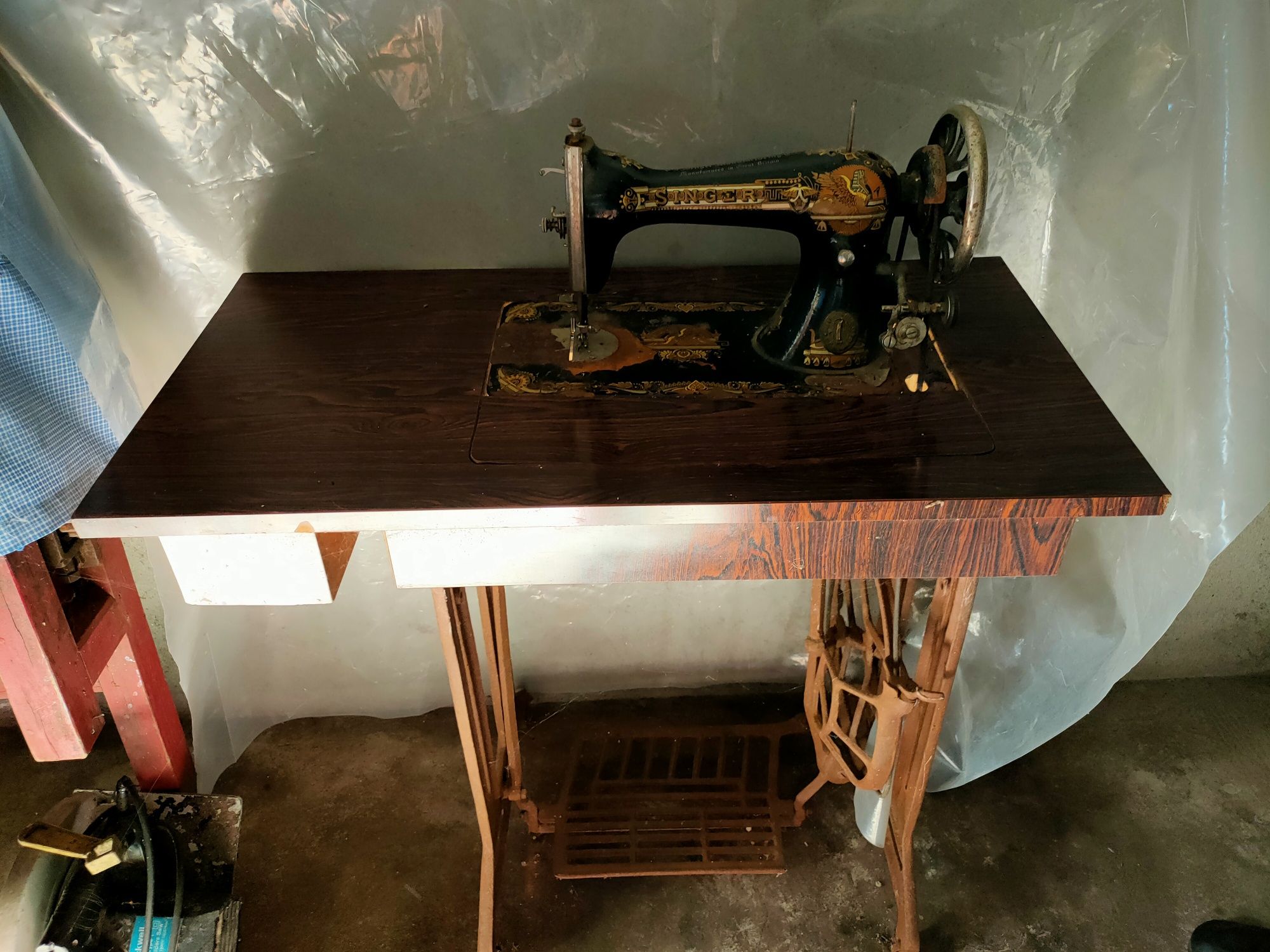 Máquina de custura vintage Singer