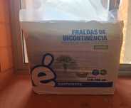 4 packs de Fraldas continência Continente