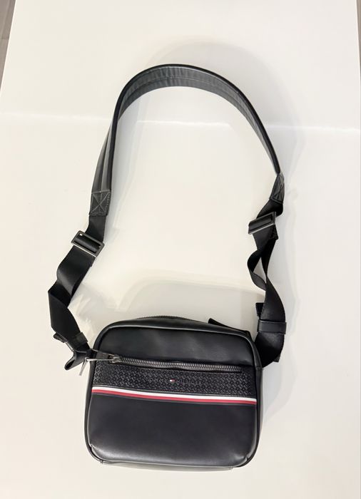 Сумка, бананка tommy hilfiger