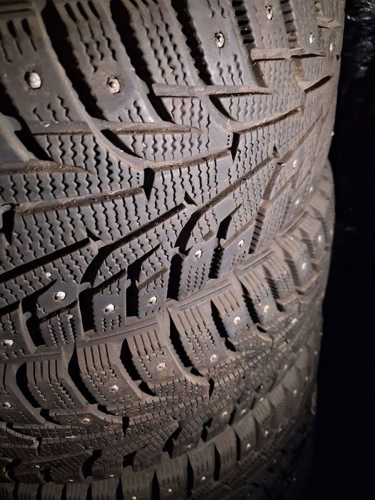 Автошини шиповані 185/55 R15
