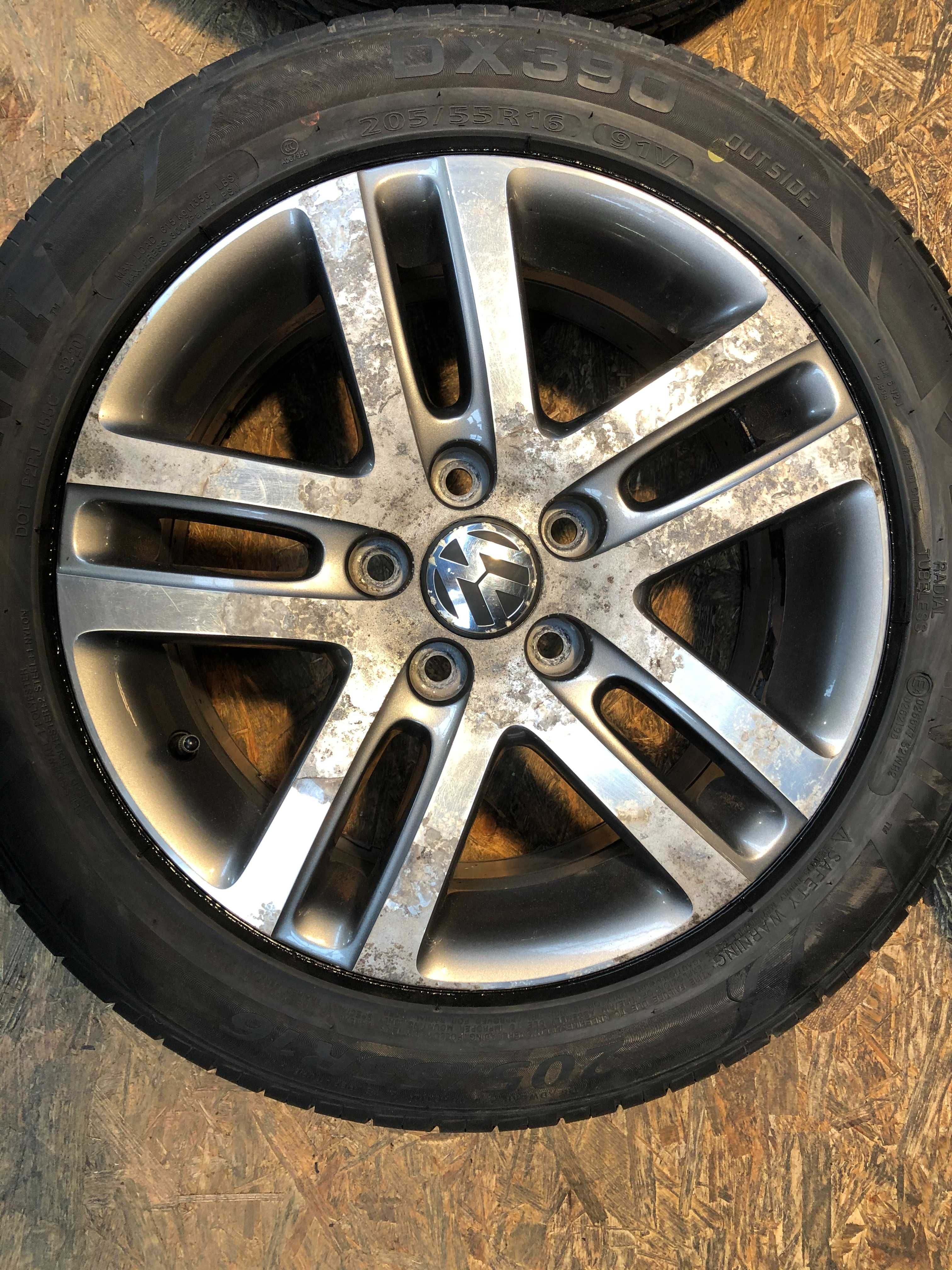 Koła/komplet kół/alufelgi Volkswagen 205/55/R16 5x112