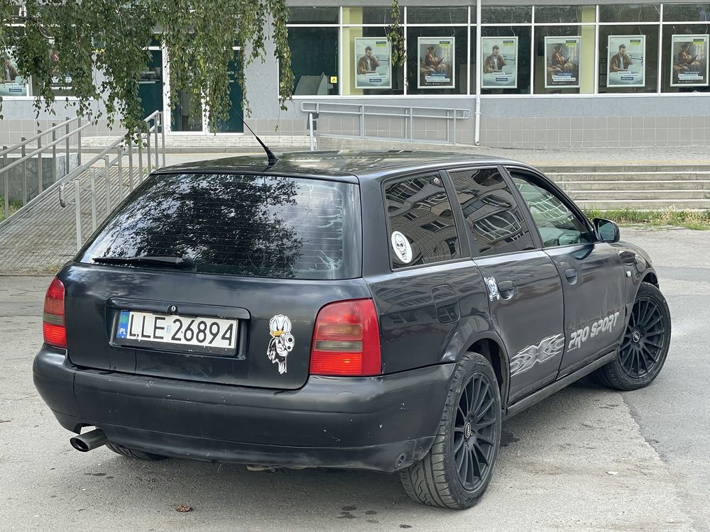 Продам Audi A4,в отличном техническом состонии