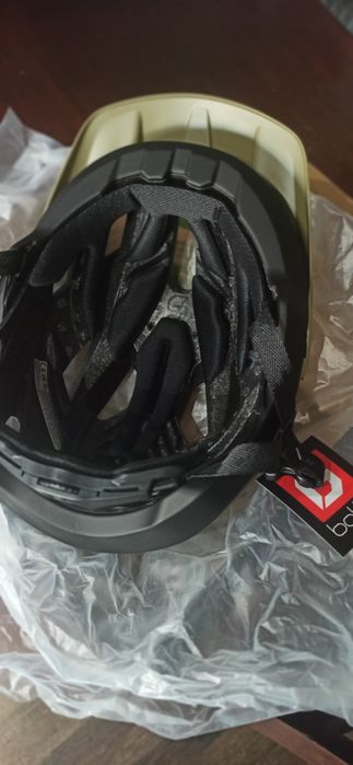 Capacete Bollé Adapt (novo preço)