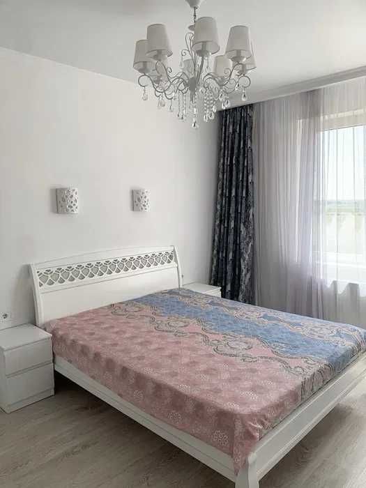 Сдам 1 ком ЖК Радужный Таирова 9000