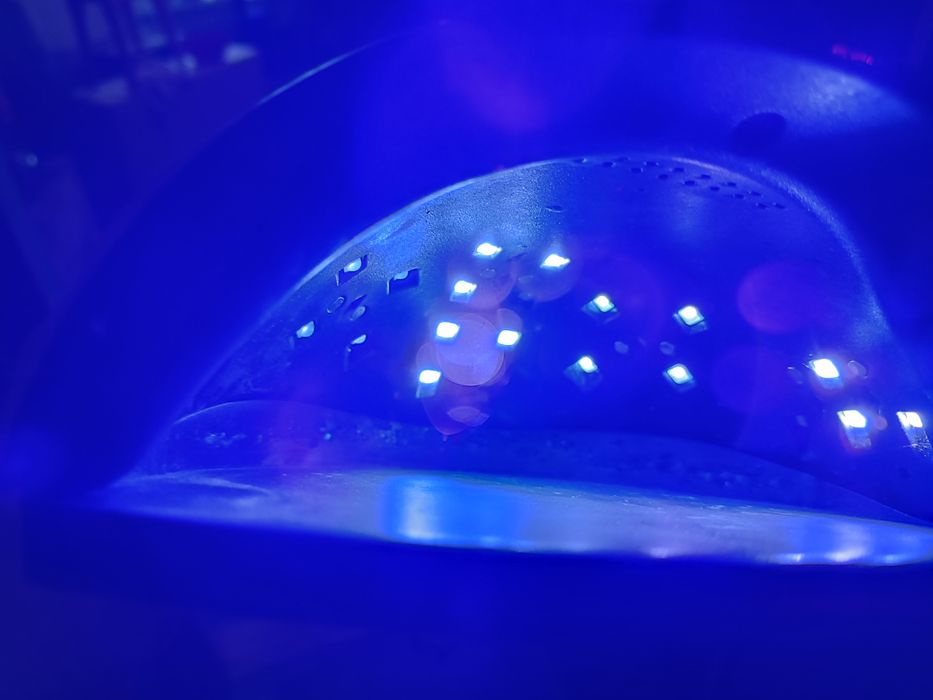 Лед лампа для нарощування нігтів 48 W читайте уважно опис