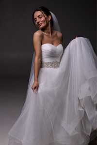 Весільна сукня Lite by Dominiss