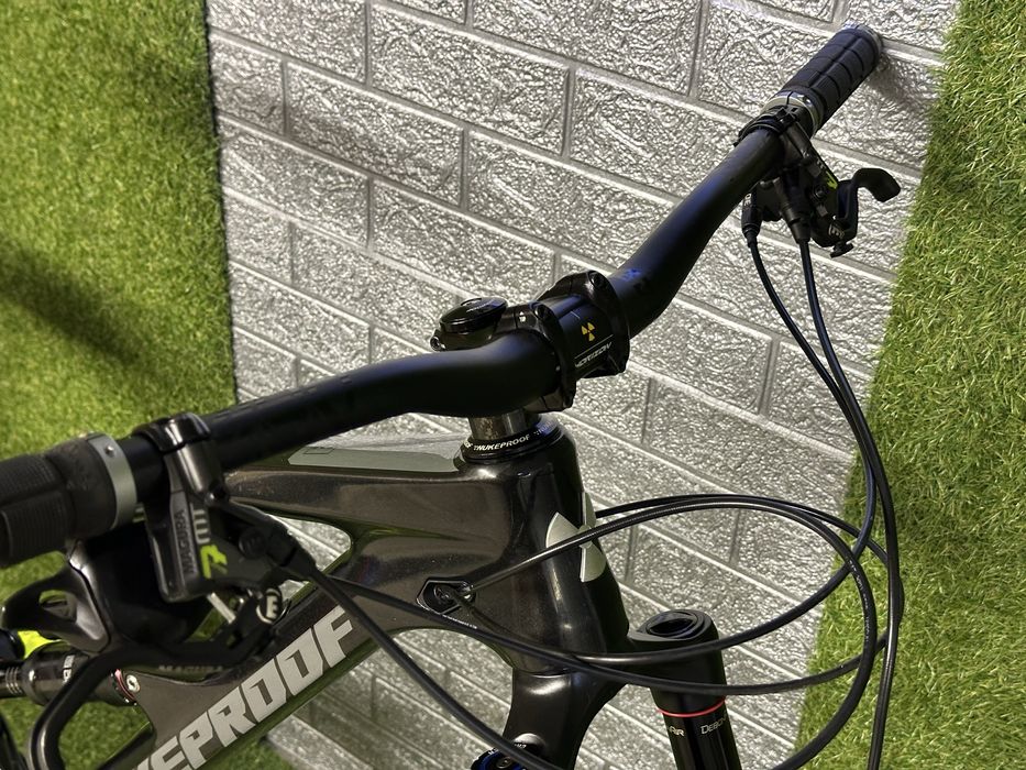 Карбоновий велосипед Nukeproof Mega 180mm