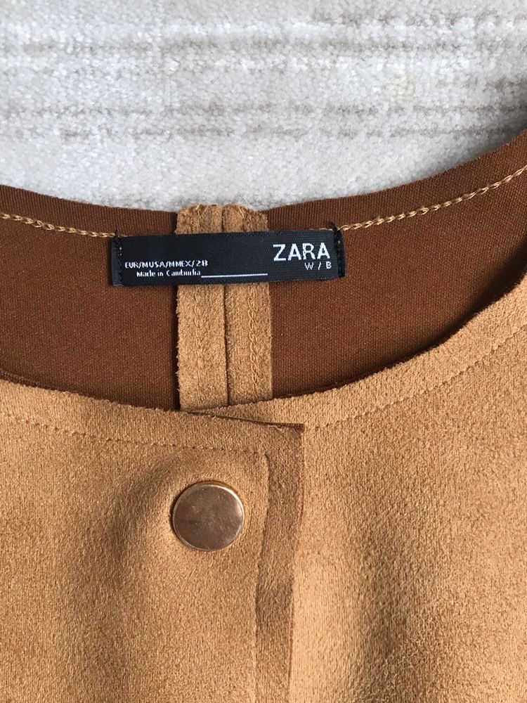 Пальто тренч из искуссвенной замши Zara