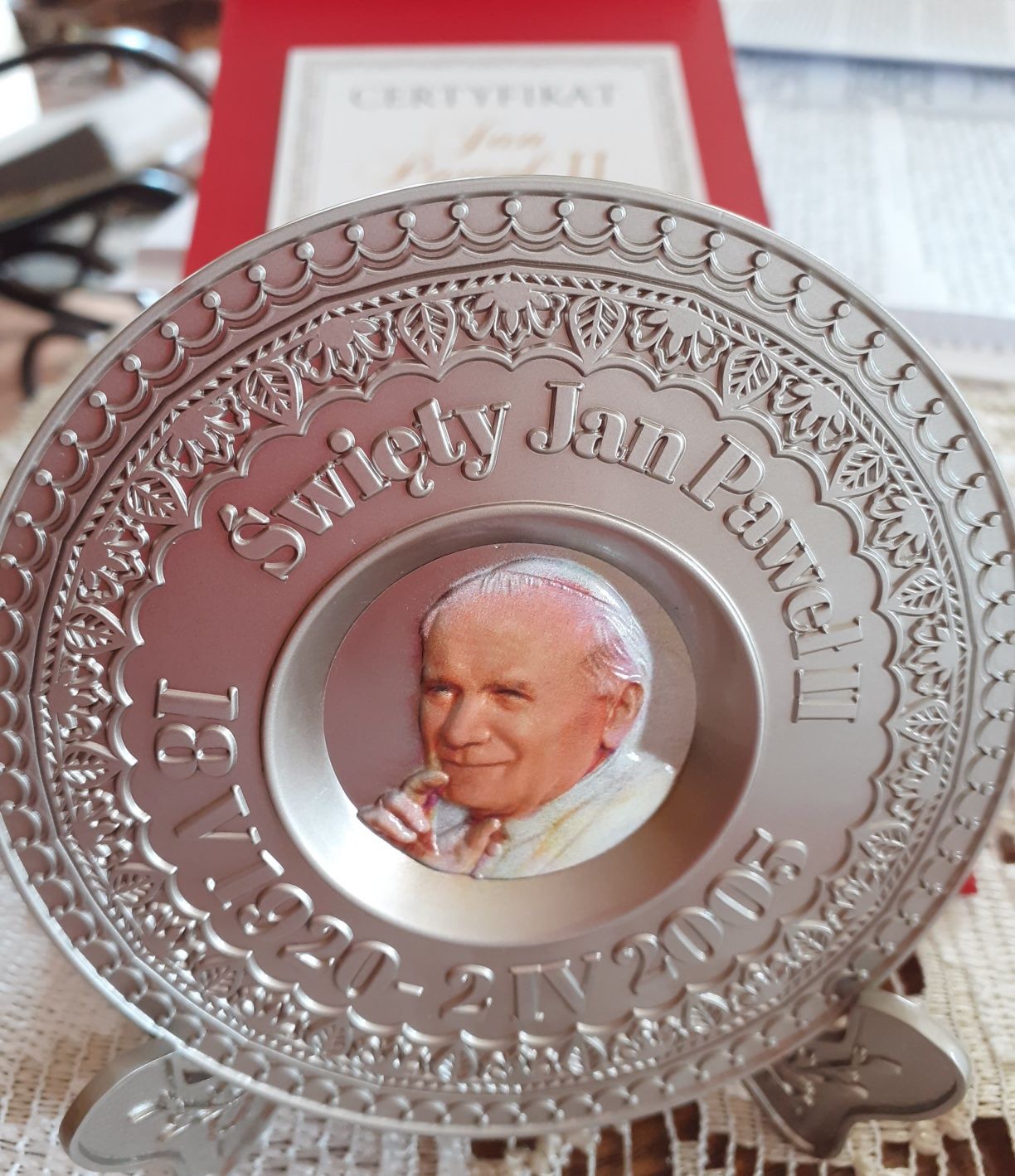 Jan Paweł II Pamiątkowy talerzz z certyfikatem