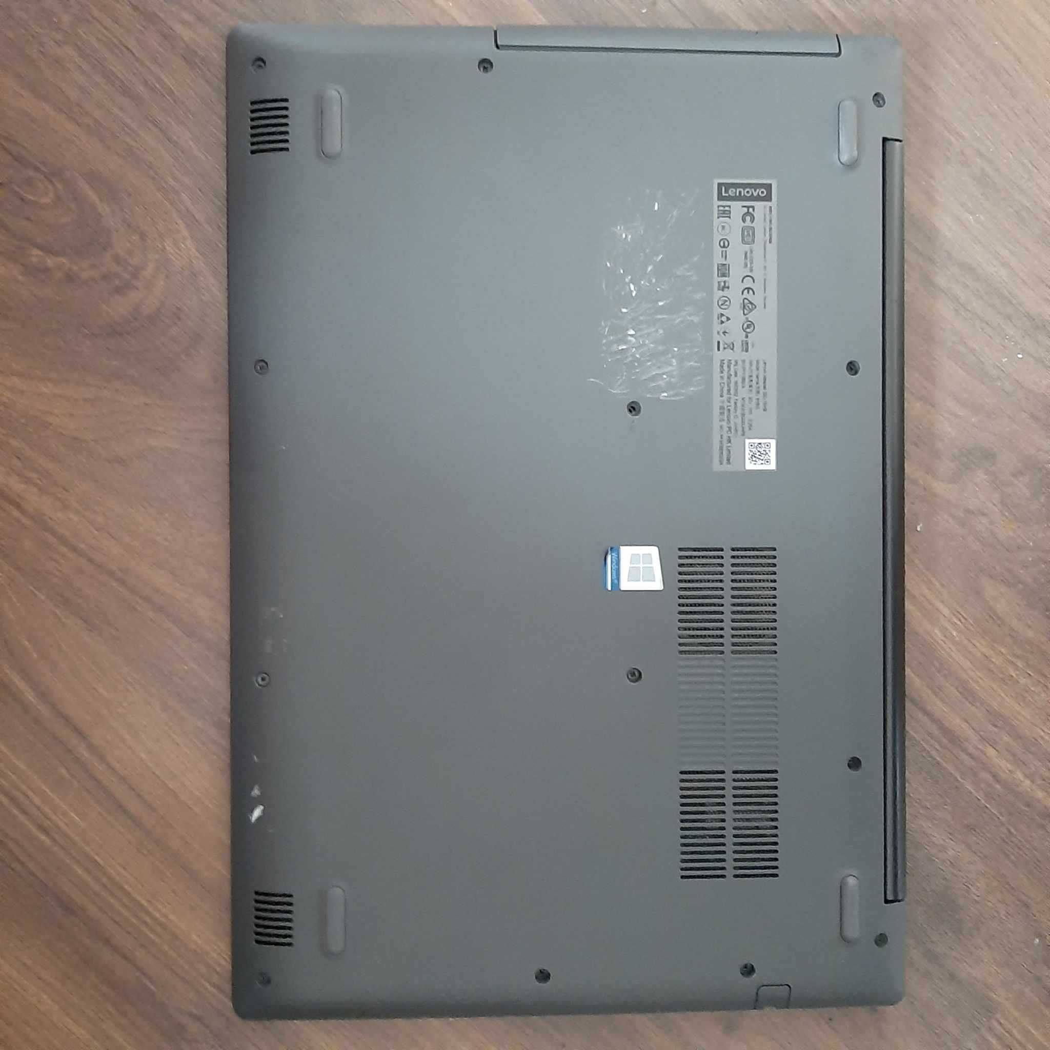 Laptop lenovo 320-15ikb