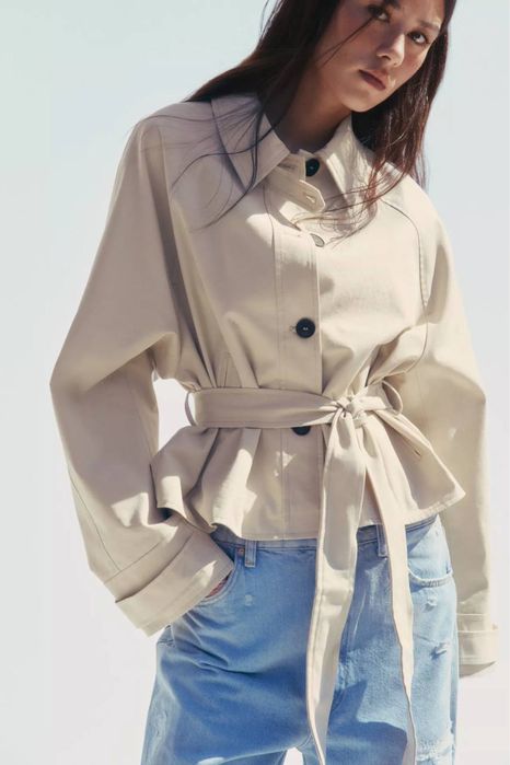 Вкорочений тренч Zara, розмір S