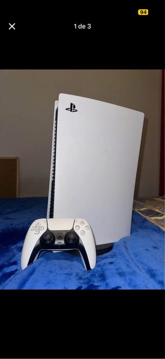 Playstation 5 c/cd + comando + 3 anos de garantia como nova