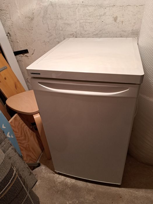 Lodówka podblatowa LIEBHERR