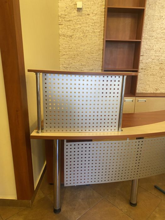 Стіл офісний стійка