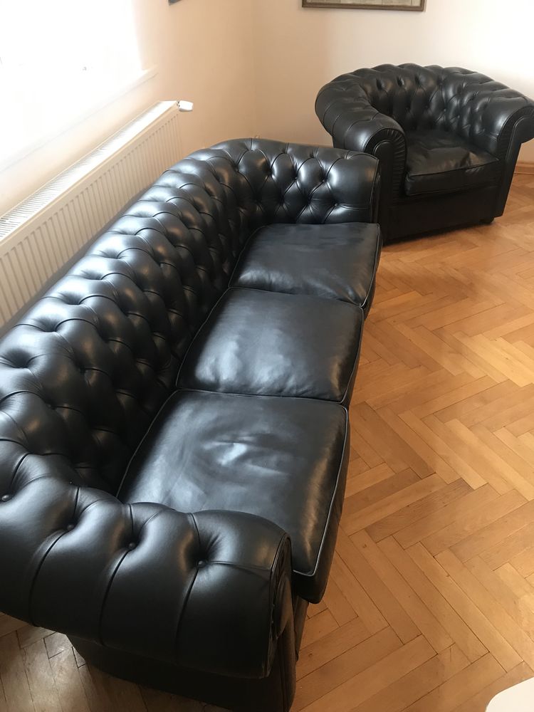 Sofa i fotel Typu Charleston Czarna skóra
