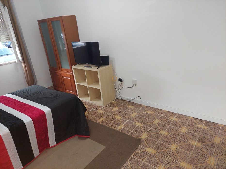 Arrendo Quarto no Barreiro