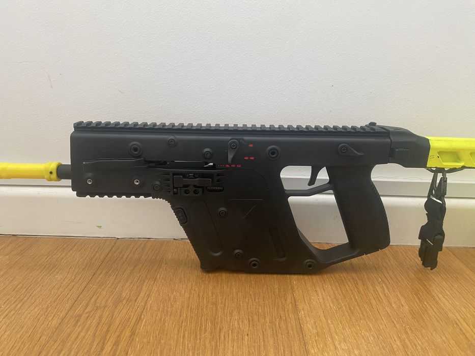 Airsoft Kriss Vector GBBR + MAGS