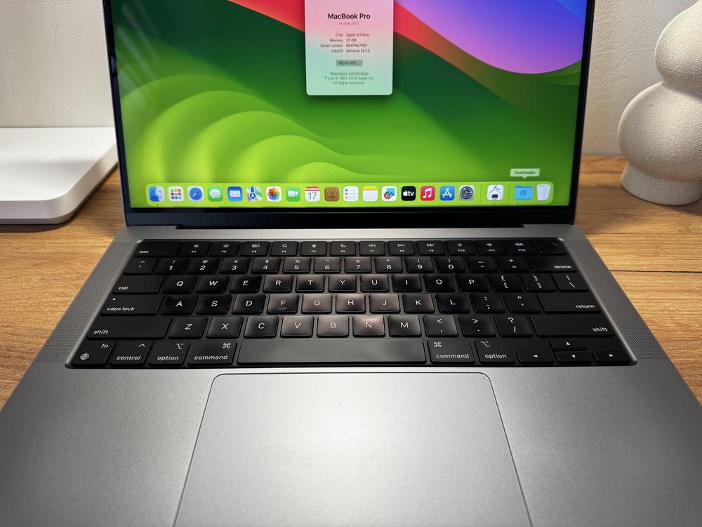 MacBook Pro 14 2021 32-Core GPU M1 Max 32GB RAM 512GB 93%