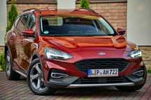 Ford Focus 2.0 TDCi 150KM AUTOMAT ActiveX NAVI Full LED Kamera PDC Radar ASYSTENT