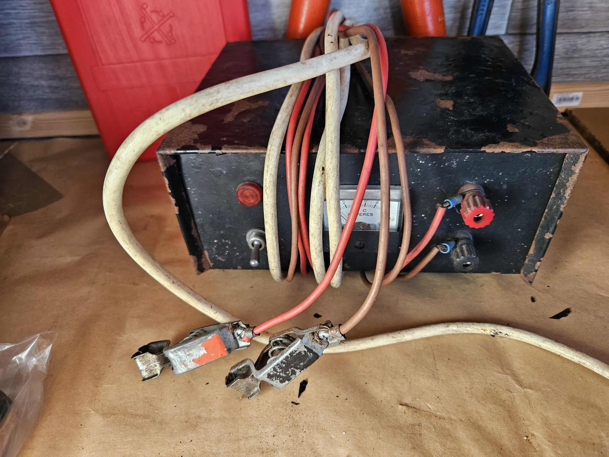 Vendo estas farramentas a quem tiver interese.e interesado,em boas con