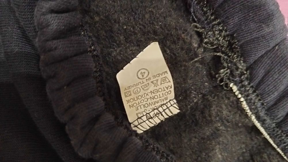 Спортивний костюм для дівчинки