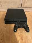 Konsola PlayStation 4 + Kontroler