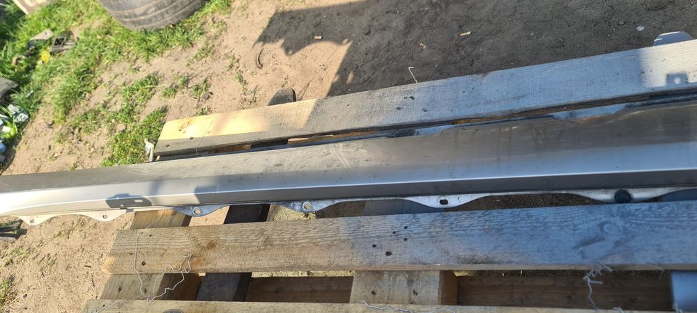 Listwa Progowa Nakładka Prawa Mercedes R klasa W251 Lack. C723