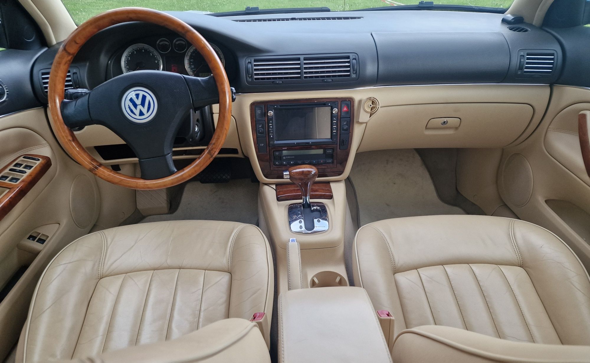 Vw Volkswagen Passat b5 fl 4.0 W8 4motion 4x4. Murowany klasyk!