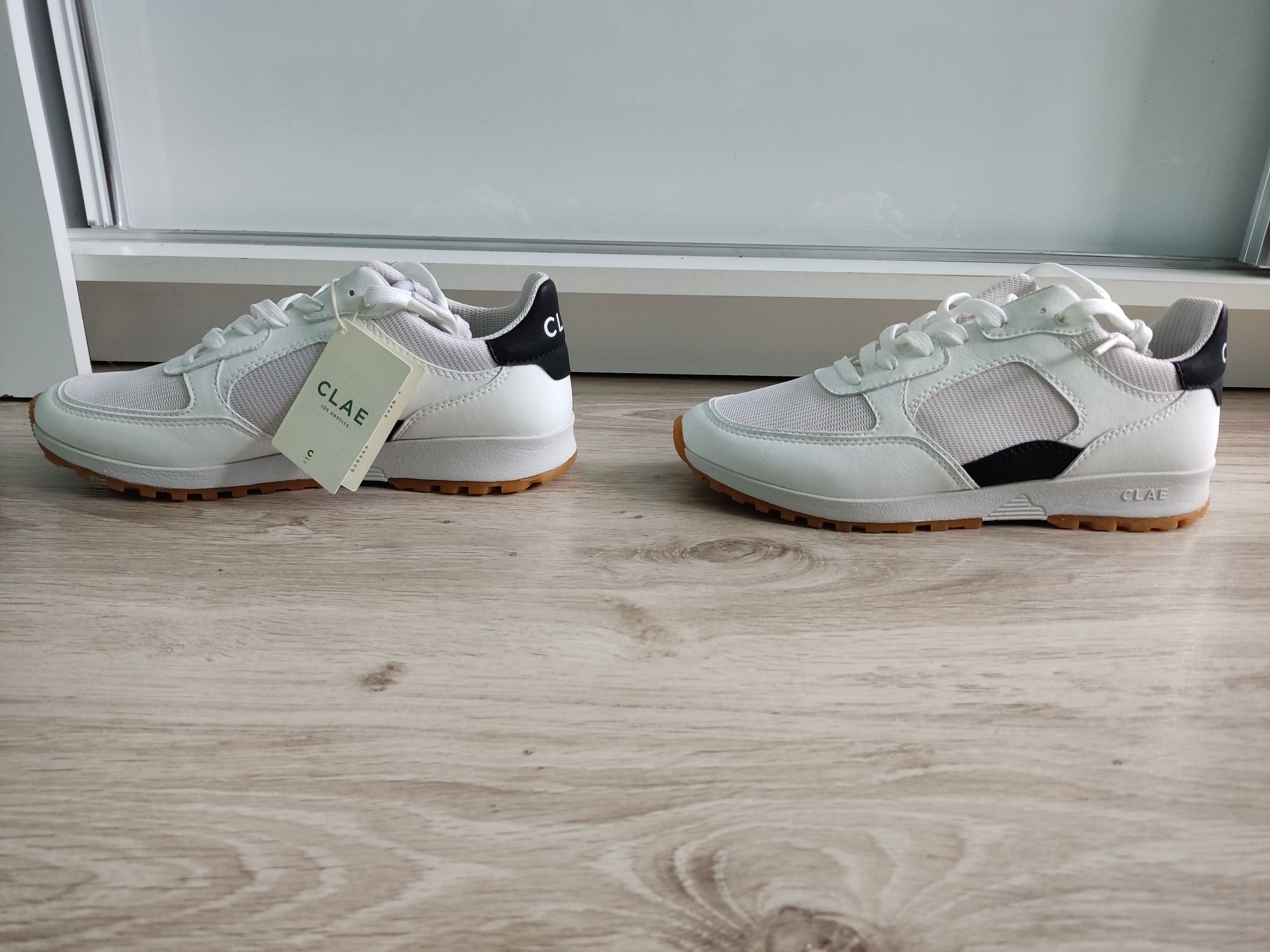 Buty clae los Angeles
